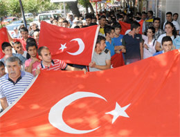 Maraş'ta teröre lanet yağdı!