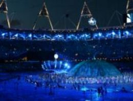 Paralimpik Oyunları'na görkemli tören